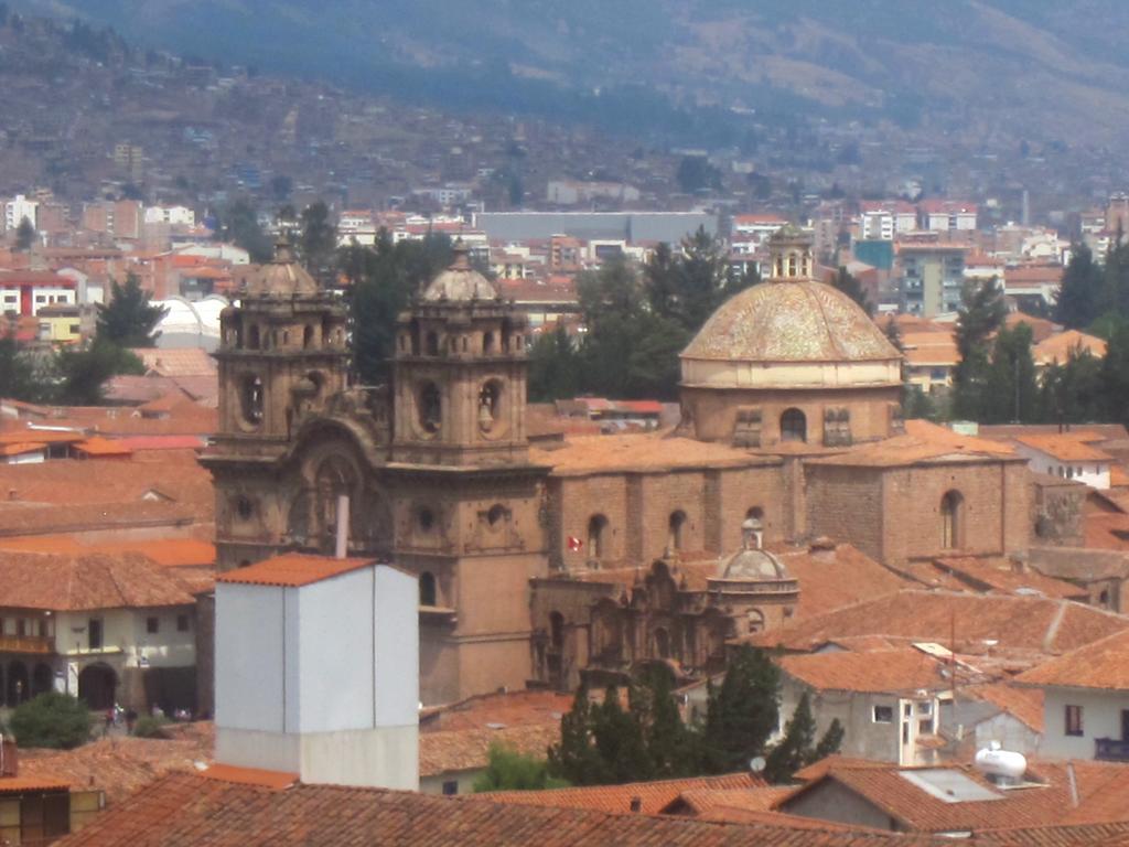 Hostal Kuntur Cusco Exterior photo